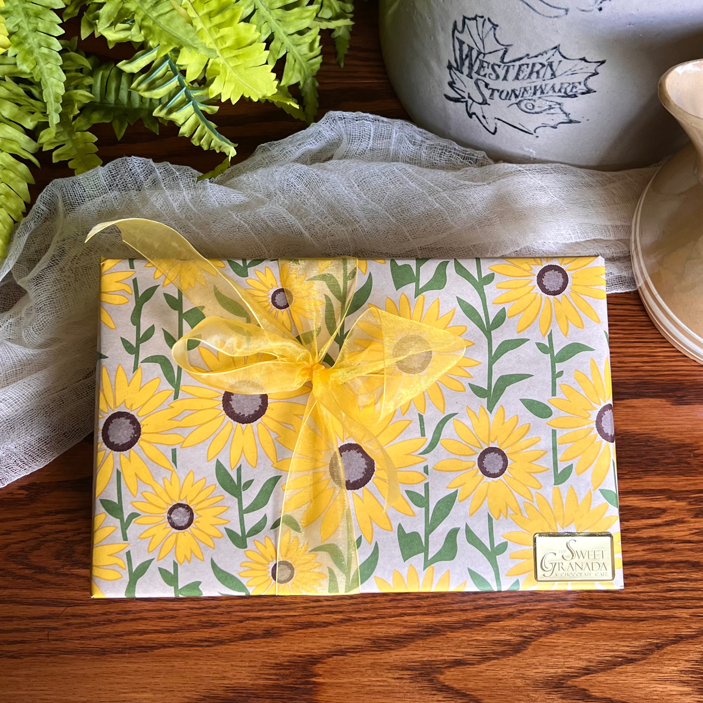 44pc Summer Assorted Gift Box