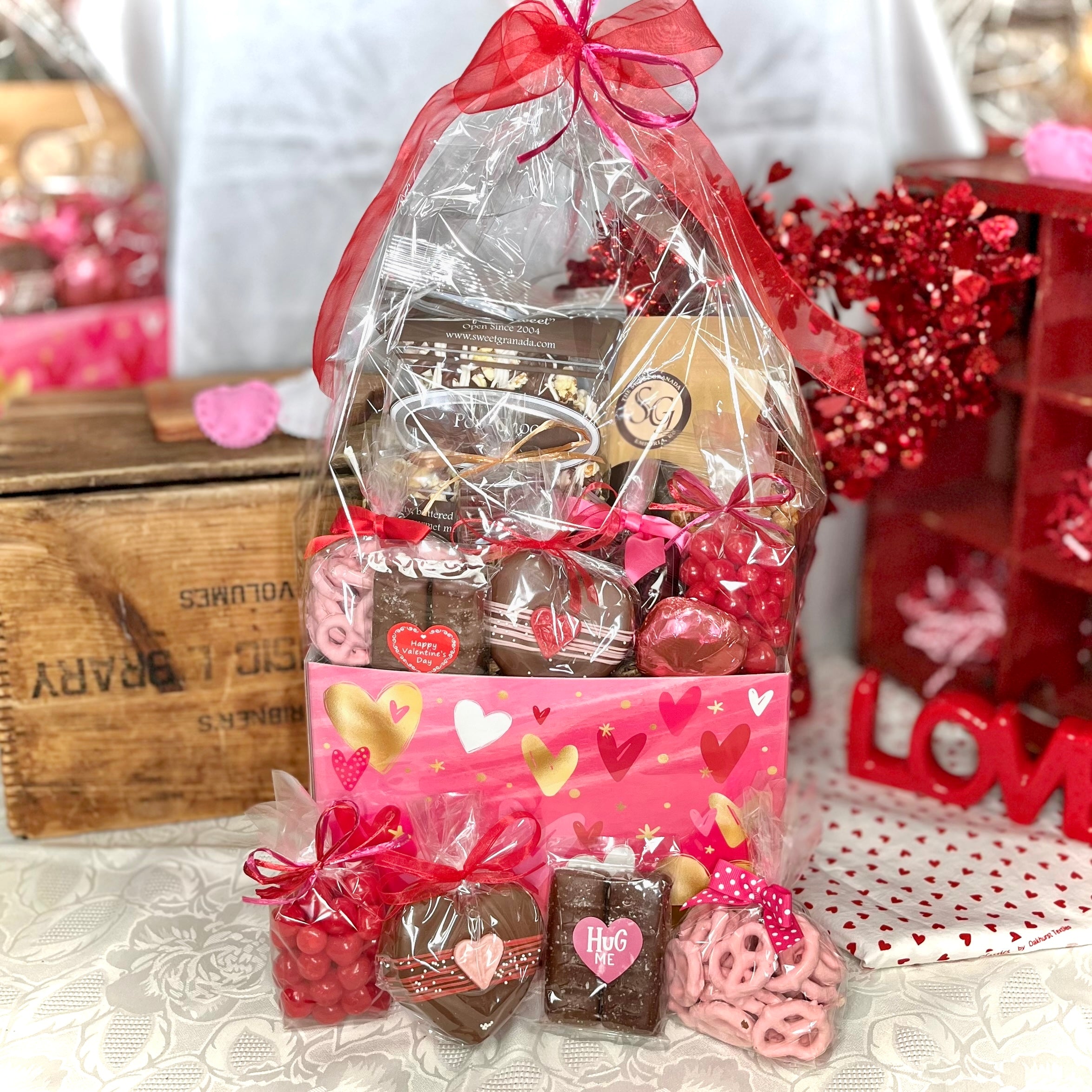 Valentine Large Basket