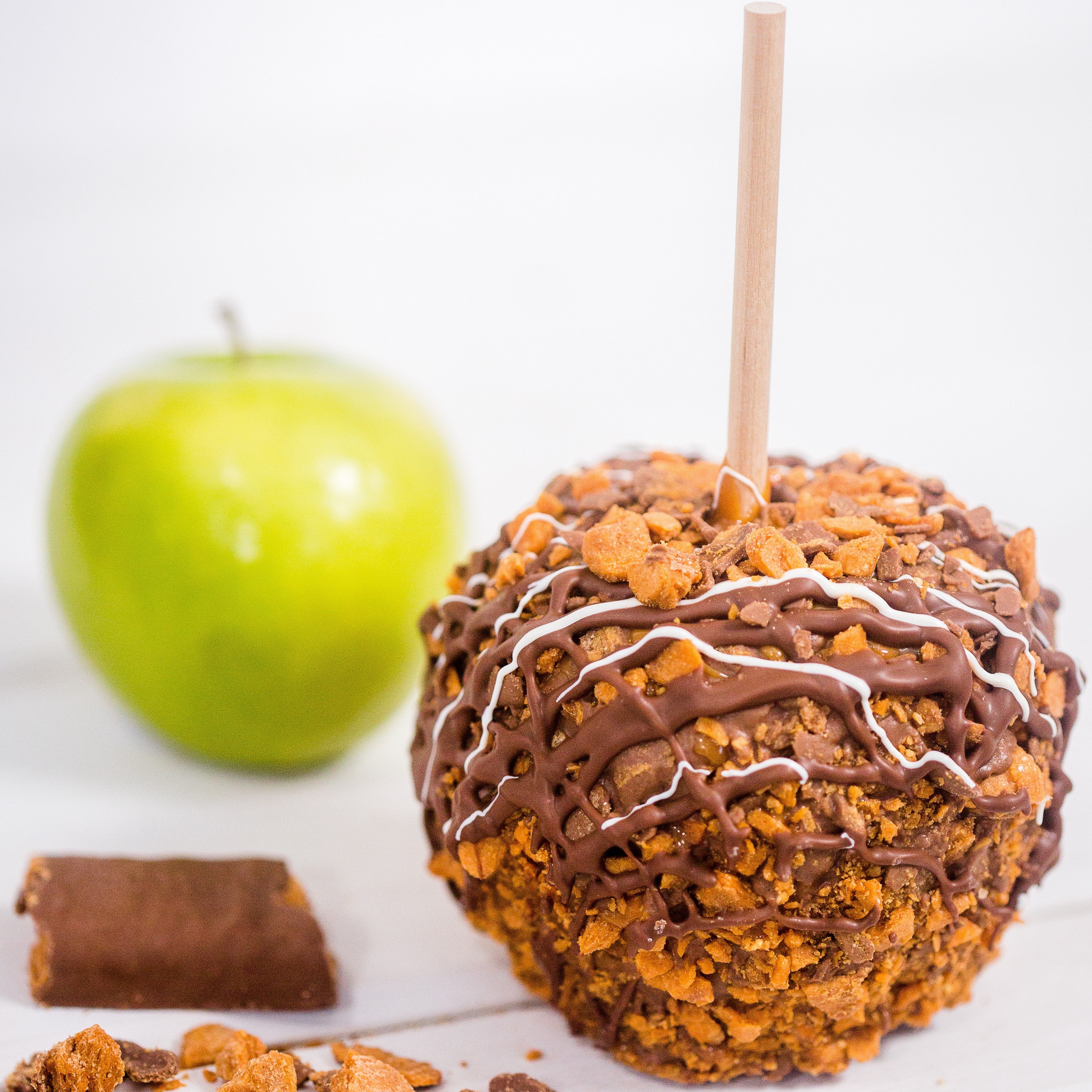 Butterfinger Caramel Apple