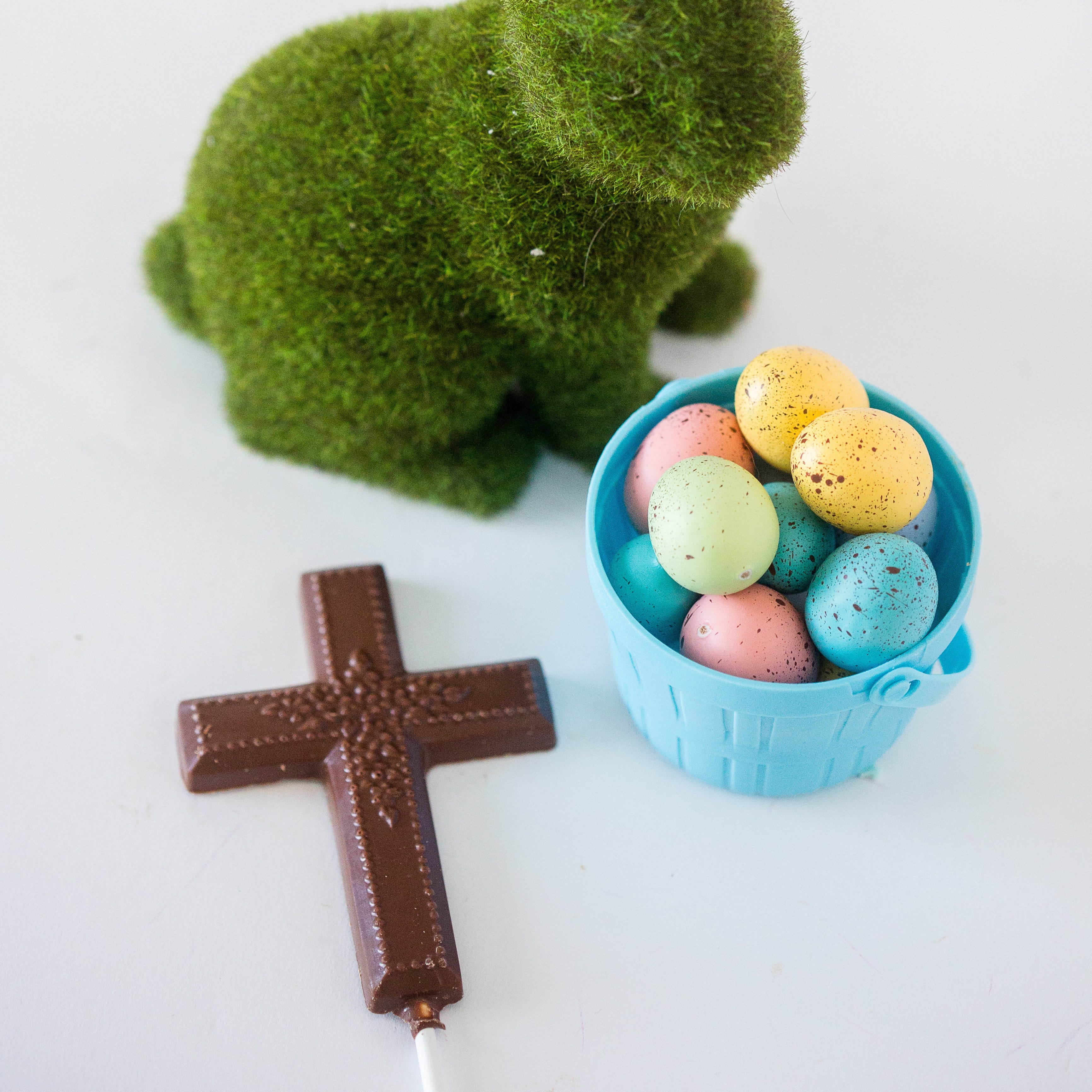 Milk Chocolate Cross Sucker