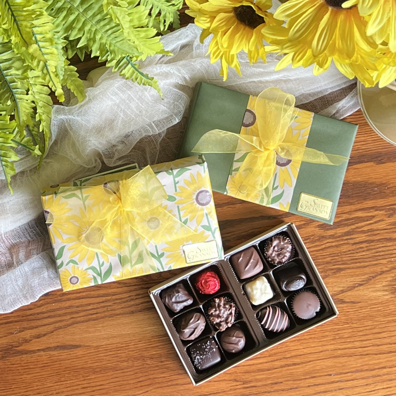 12pc Summer Assorted Gift Box