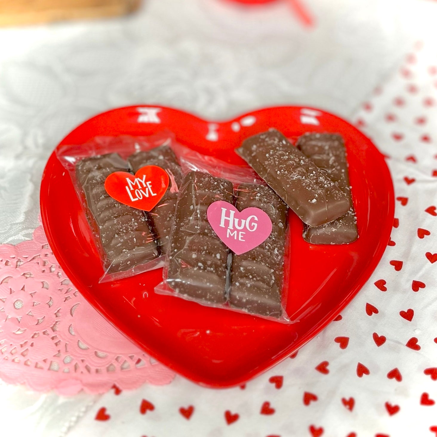 Valentine Pretzel Caramel Bar Duo