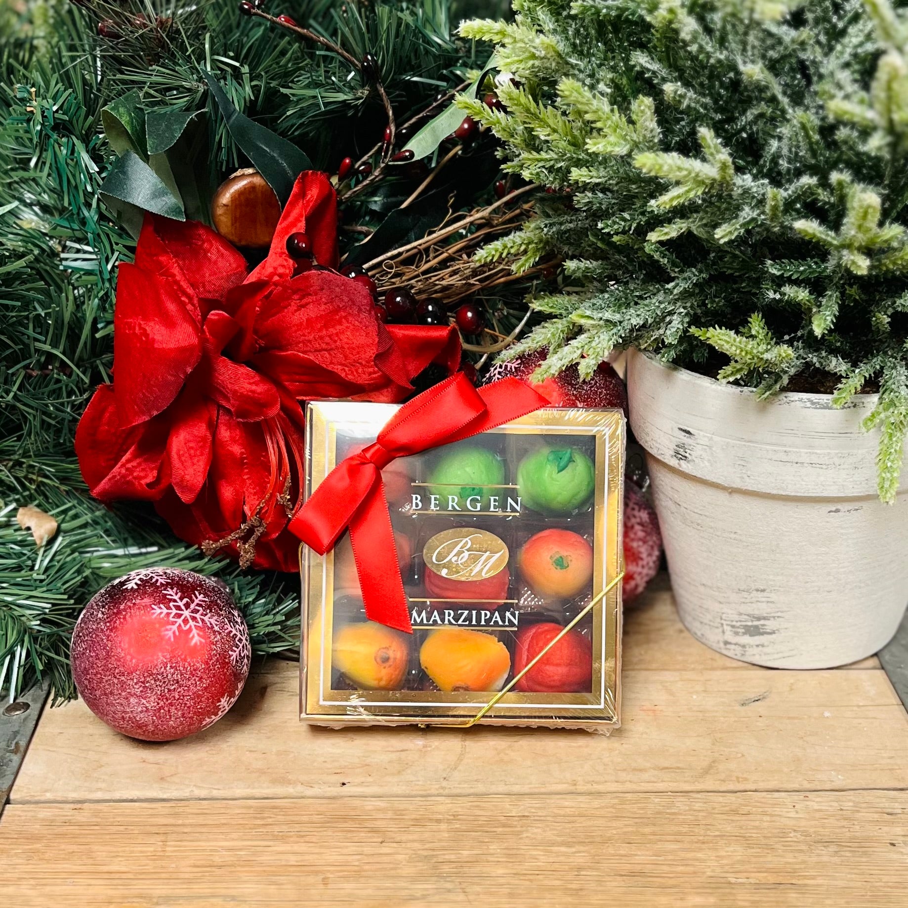 Bergen 9pc Marzipan Fruit Assortment