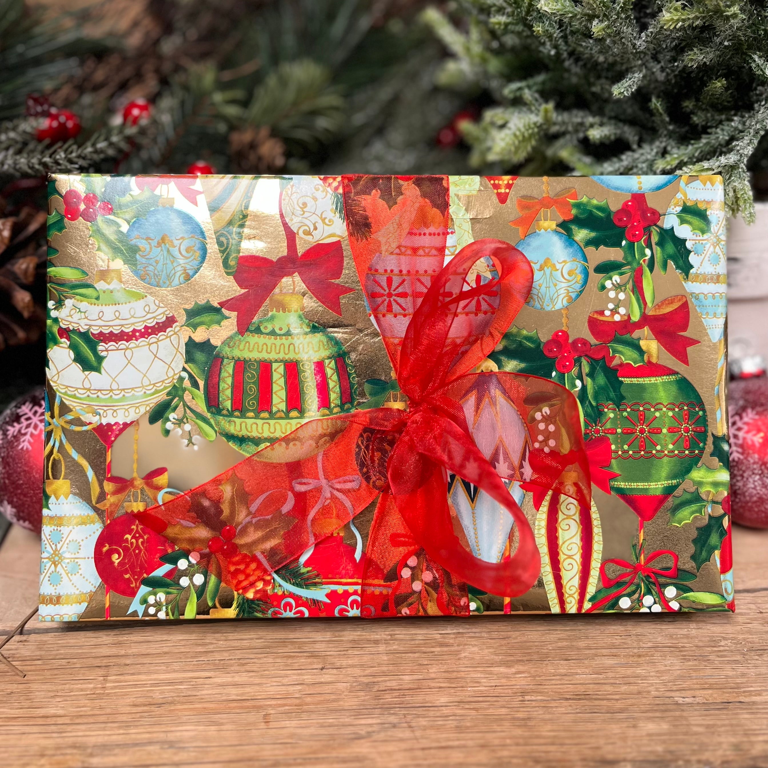 22pc Holiday Assorted Gift Box