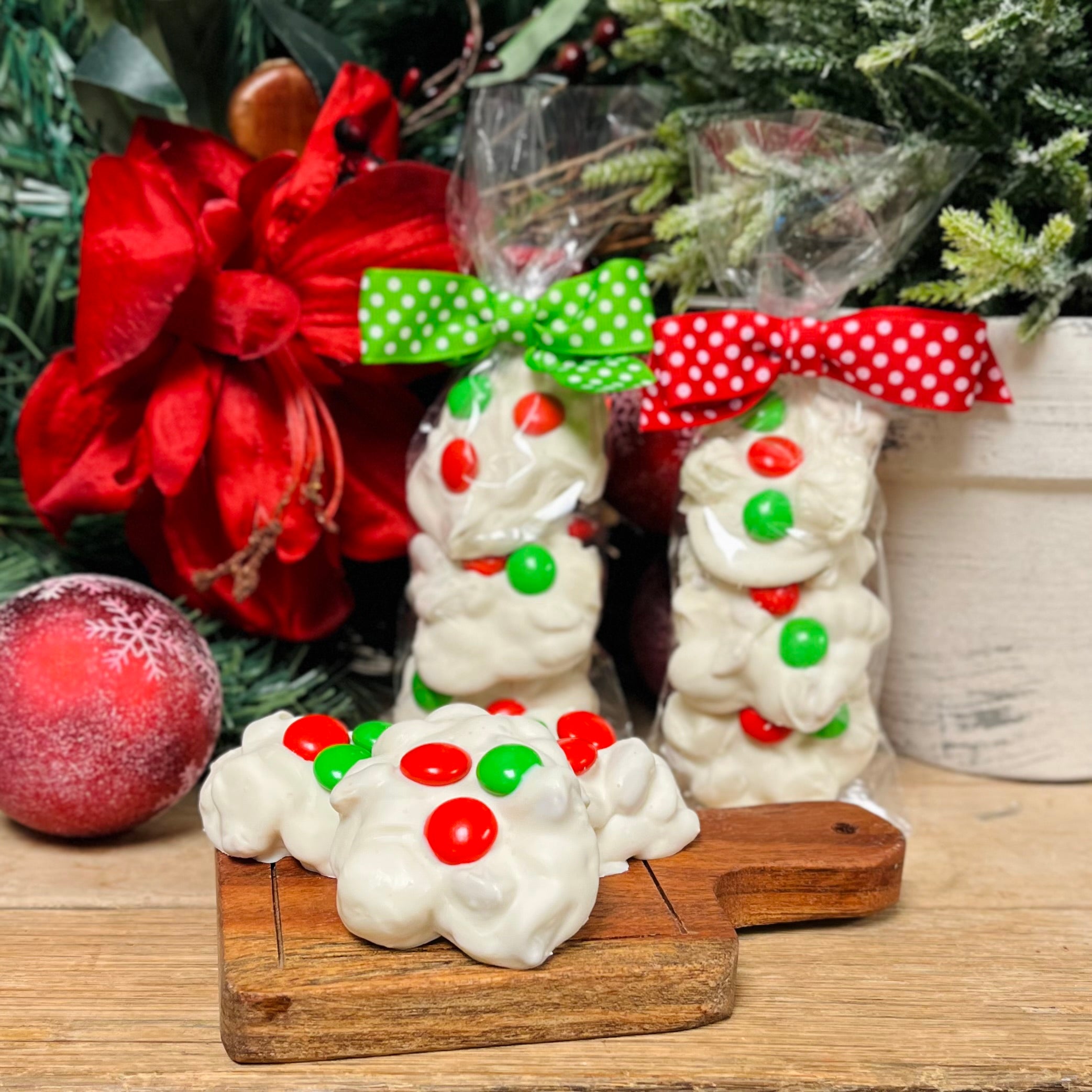 Holiday Cluster Trio