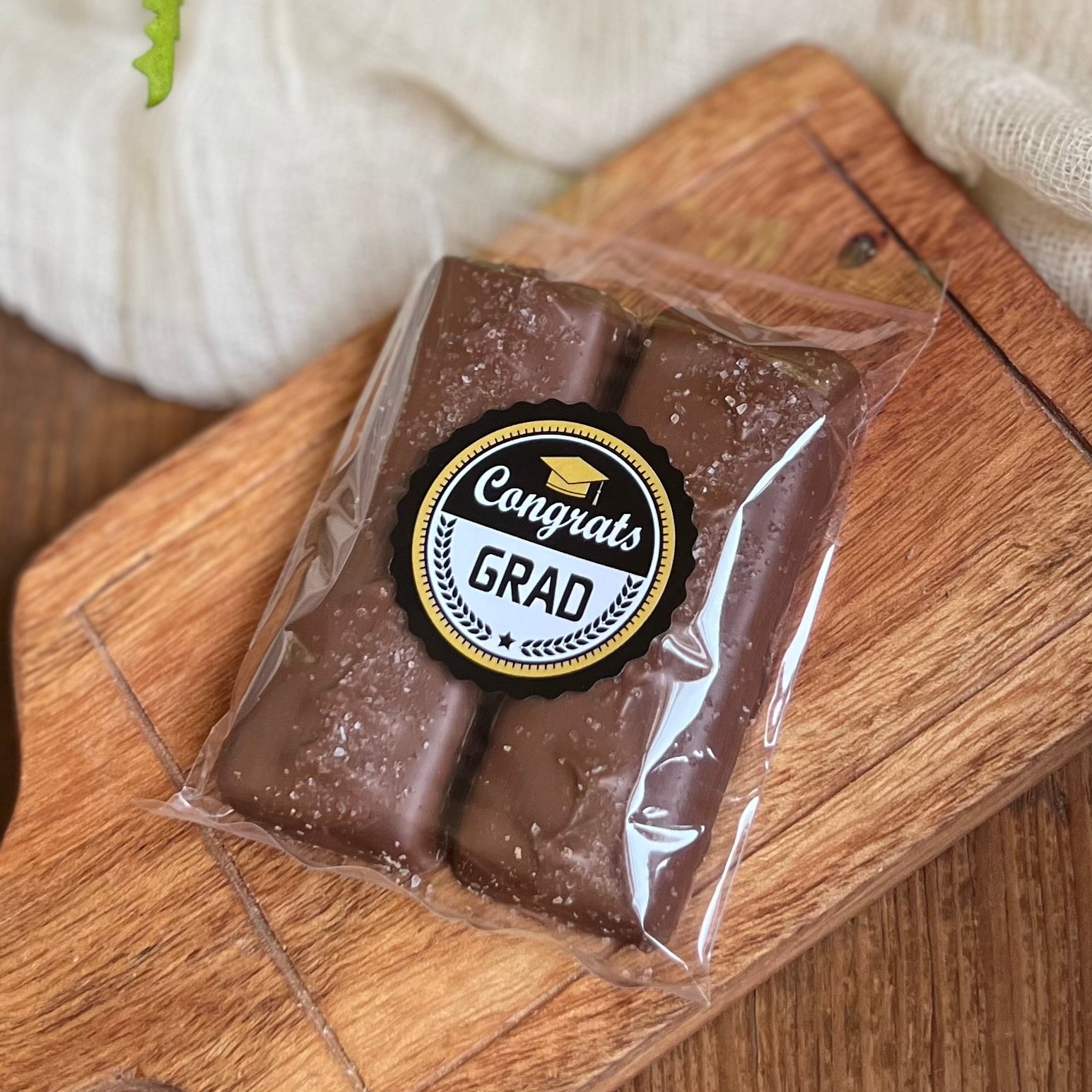 Graduation Pretzel Caramel Bar Duo