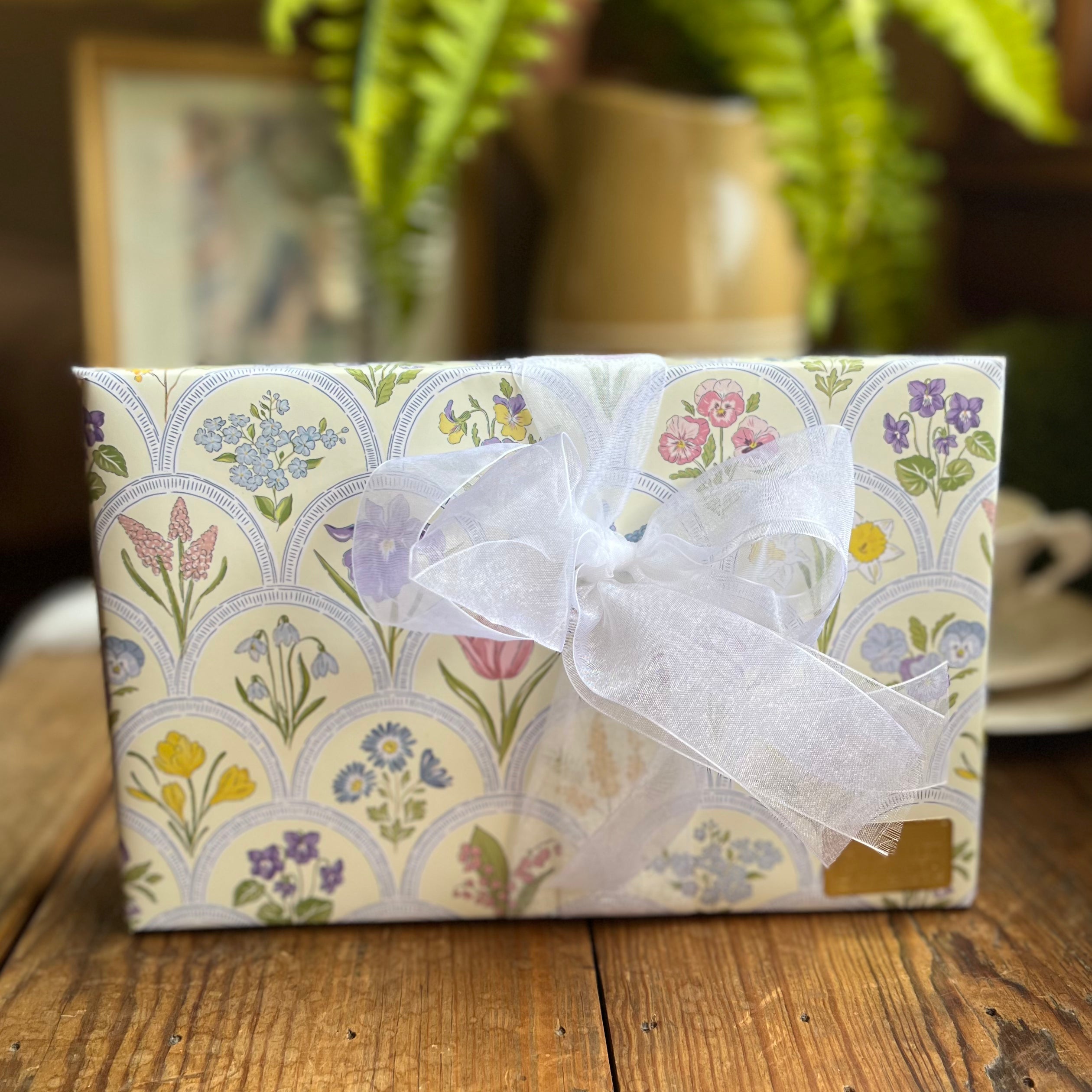 44pc Spring Assorted Gift Box