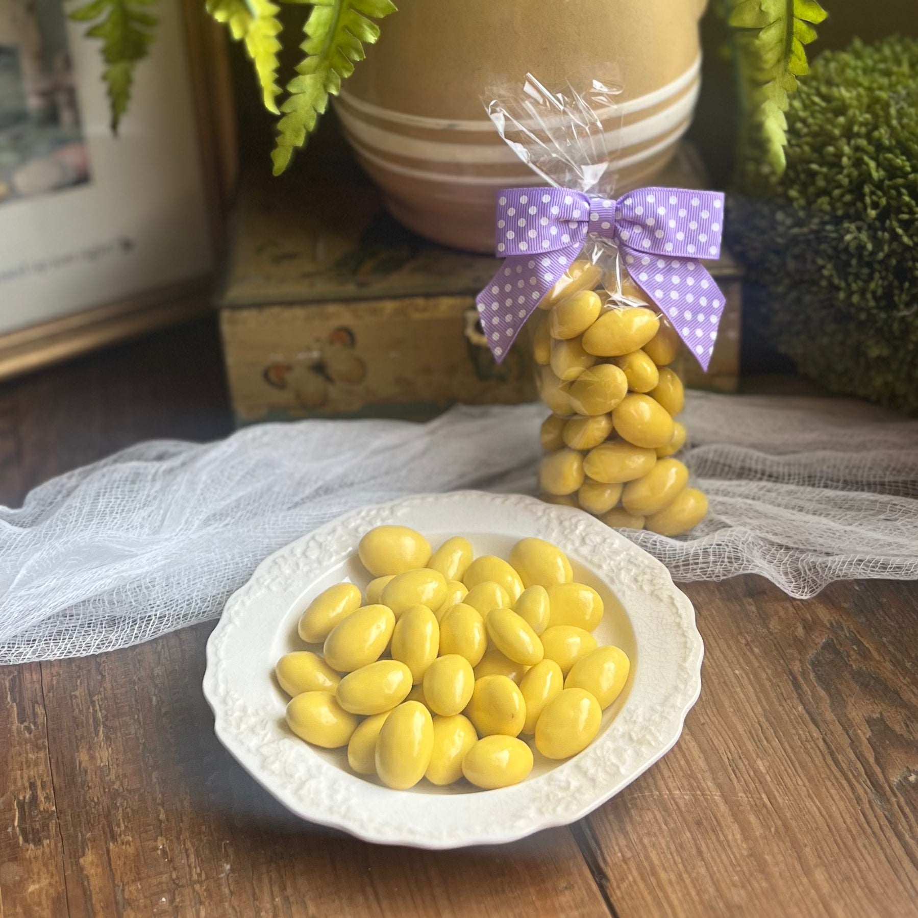Natural Lemon Creme Almonds